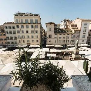  Appartamento Piazza Campo De' Fiori Luxury Flat View Italia